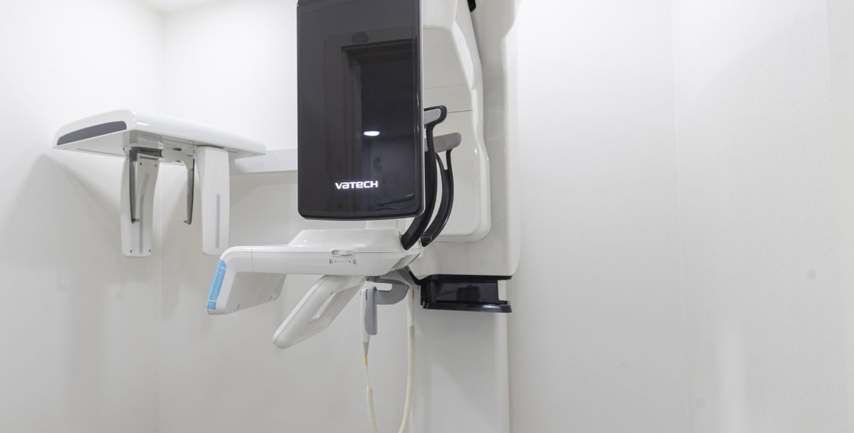 The wall-mounted panoramic X-ray unit at The Seoul Dental in Seongnam, Korea